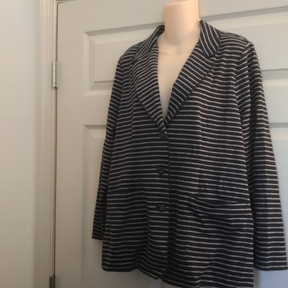 J Jill soft navy gray striped blazer